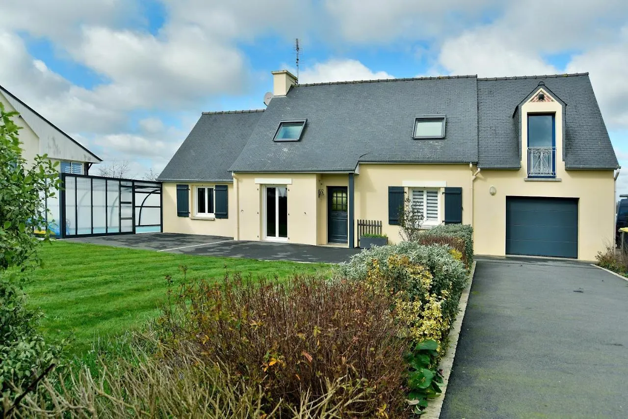 Vakantiehuis Maison Victoria - Avec Piscine Plédèliac Frankrijk